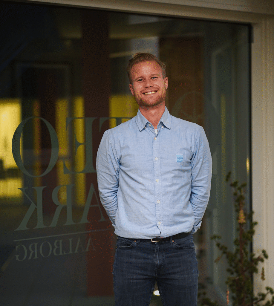 Kasper Fonseca hos OsteoDanmark – professionel osteopati og personlig behandling